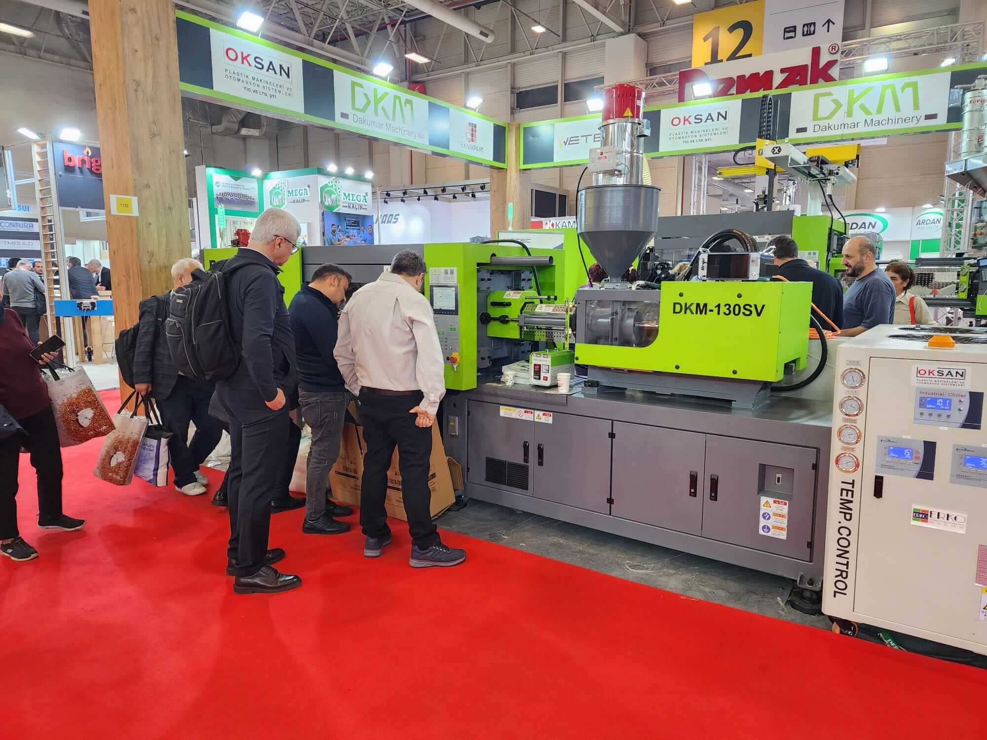 1700900469513780.jpg 2303a25cf411bdc7e947fd2ee4fd83c(1).jpg