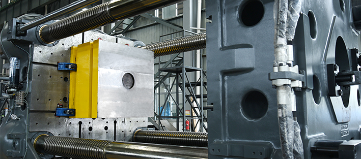 PVCע�ܻ���ģװ��